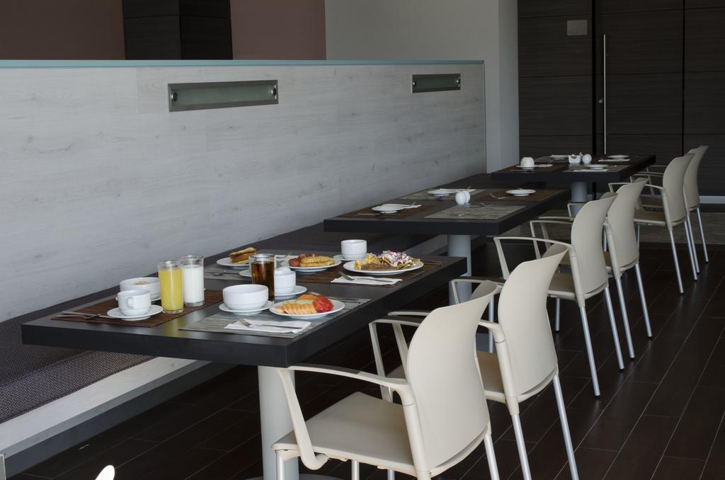 Casa Inn Galerias Celaya Buitenkant foto